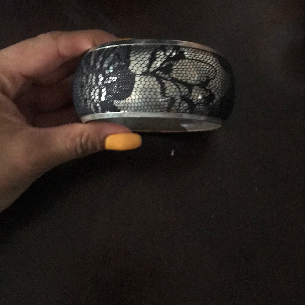 Lace bracelet